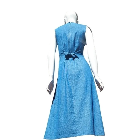 Neiman Marcus Denim Maxi Dress Size 6 - Picture 4 of 11